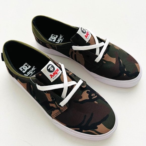 Aape By A Bathing Ape x DC Skateboard Shoes Sneakers Camo ( 8.5 ) - Picture 1 of 4